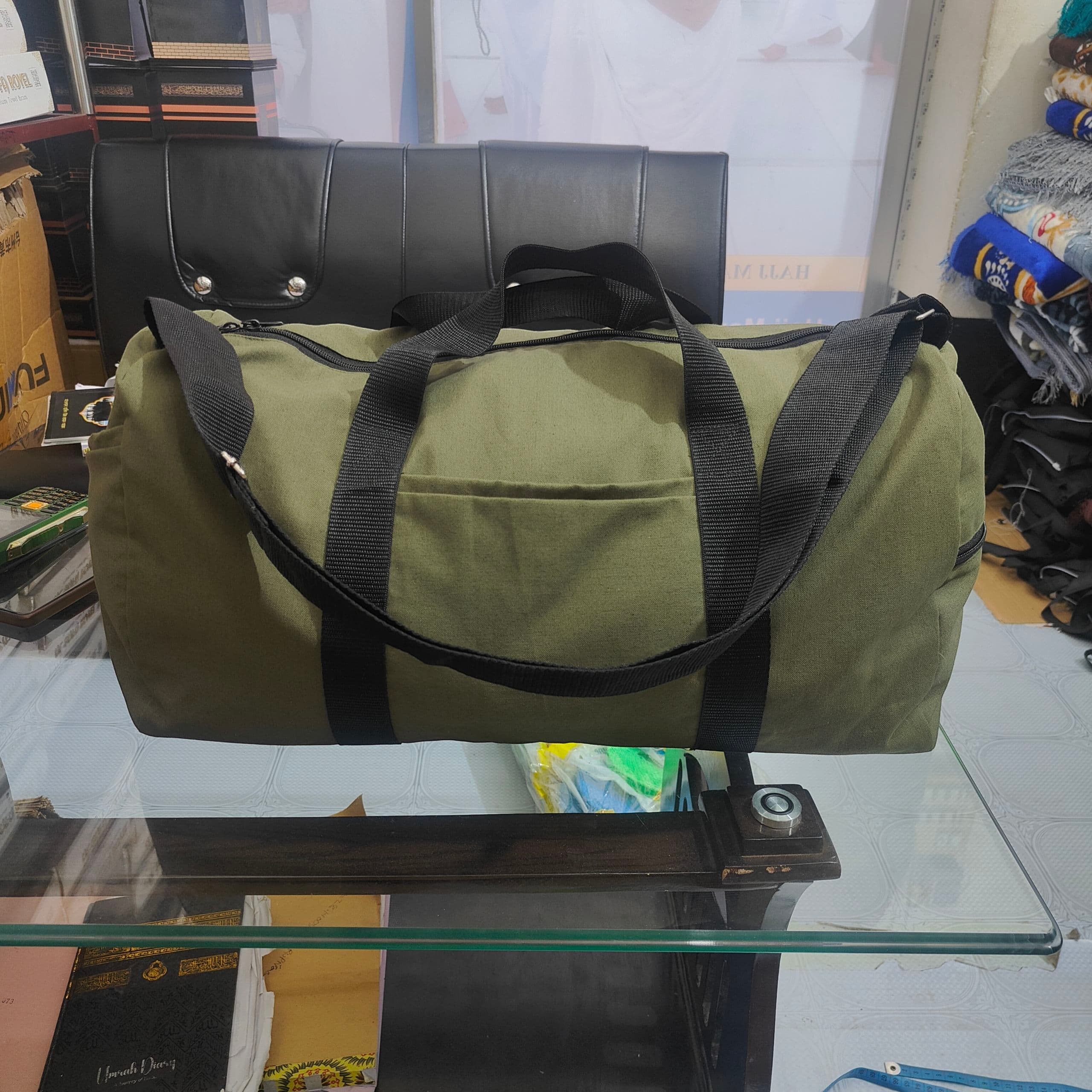 Travel Duffel Luggage Bag - Image 2